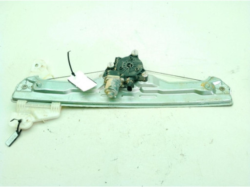 924A3R2000 PILOTO TRA CENTRAL KIA SPORTAGE V (NQ5)|Desguaces La Cabaña