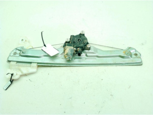 82450R2000 ELEVALUNAS PUERTA LAT DEL IZQ KIA SPORTAGE V (NQ5)|Desguaces La Cabaña