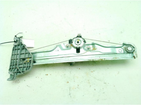 924A3R2000 PILOTO TRA CENTRAL KIA SPORTAGE V (NQ5)|Desguaces La Cabaña 2