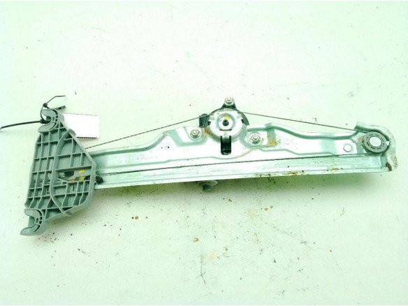 82460R2000 ELEVALUNAS PUERTA LAT TRA DER KIA SPORTAGE V (NQ5)|Desguaces La Cabaña