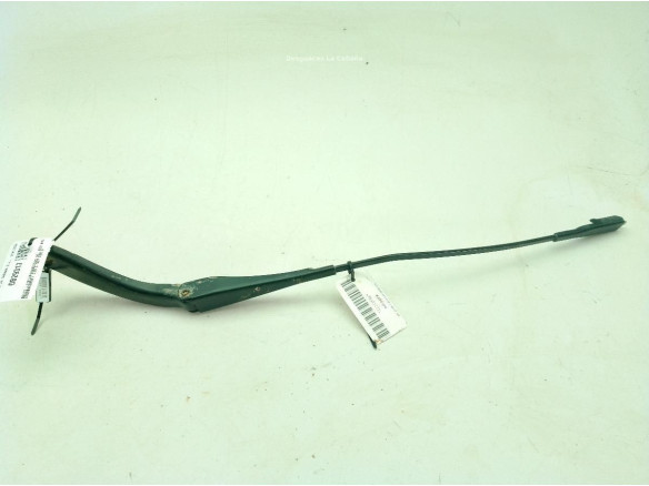 726047404 BRAZO LIMPIAPARABRISAS DEL DER BMW 3 (F30, F80)|Desguaces La Cabaña