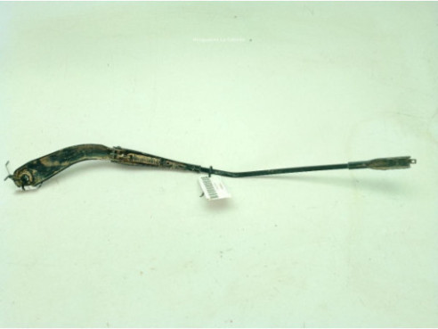 726047404 BRAZO LIMPIAPARABRISAS DEL DER BMW 3 (F30, F80)|Desguaces La Cabaña