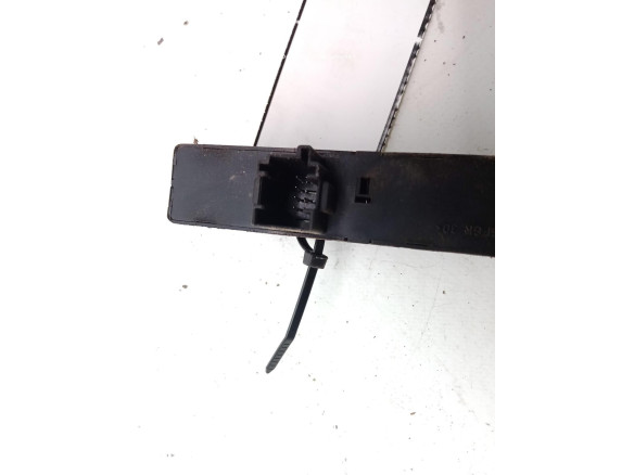 61318381518 MANDO ELEVALUNAS PUERTA LAT DEL IZQ BMW 3 (E46)|Desguaces La Cabaña
