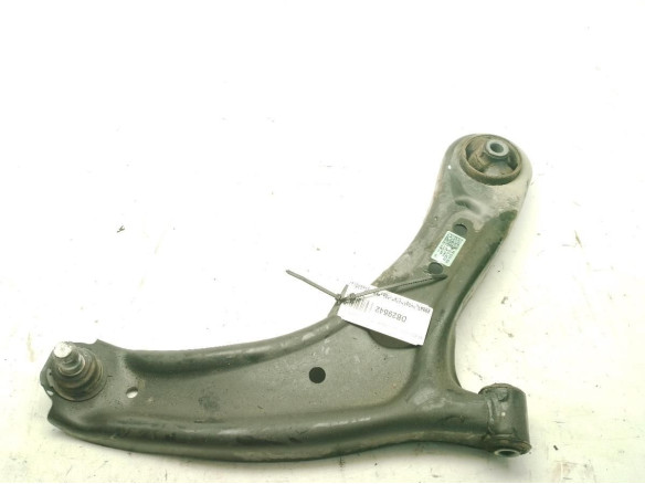 545012H8500 BRAZO SUSPENSION DEL DER INF KIA STONIC (YB)|Desguaces La Cabaña