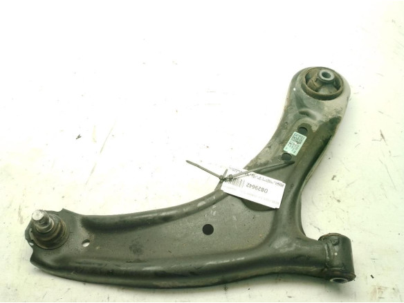 545012H8500 BRAZO SUSPENSION DEL DER INF KIA STONIC (YB)|Desguaces La Cabaña