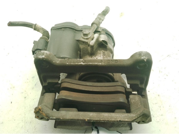 8W0615403M  PINZA TRA IZQ AUDI A4 Avant (8W5, B9)|Desguaces La Cabaña