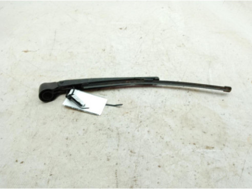 A1568200044  BRAZO LIMPIAPARABRISAS TRA PORTÓN MERCEDES BENZ GLC (X253)|Desguaces La Cabaña