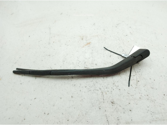 61629449913  BRAZO LIMPIAPARABRISAS TRA PORTÓN BMW 1 (F20)|Desguaces La Cabaña