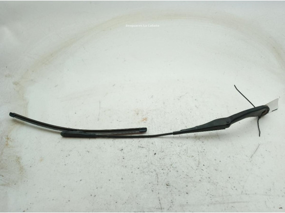 61617169972  BRAZO LIMPIAPARABRISAS DEL DER BMW 1 (F20)|Desguaces La Cabaña