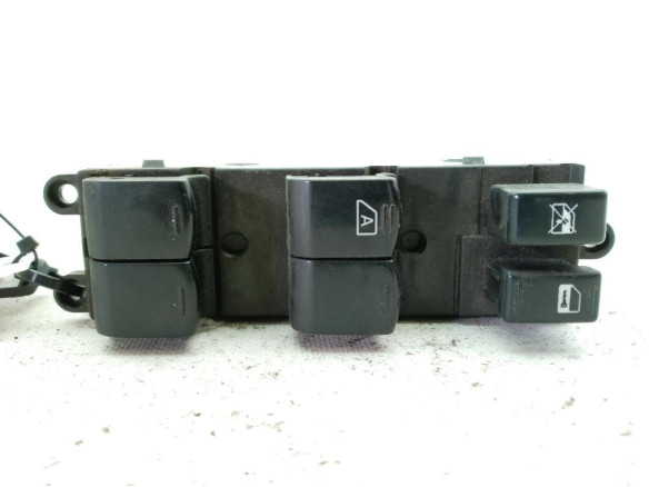 F03 MANDO ELEVALUNAS PUERTA LAT DEL IZQ SUBARU IMPREZA Fastback (GR, GH, G3)|Desguaces La Cabaña