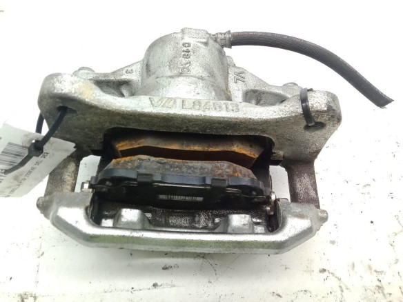 02704628907 PINZA DEL DER TOYOTA COROLLA Fastback (_E21_)|Desguaces La Cabaña