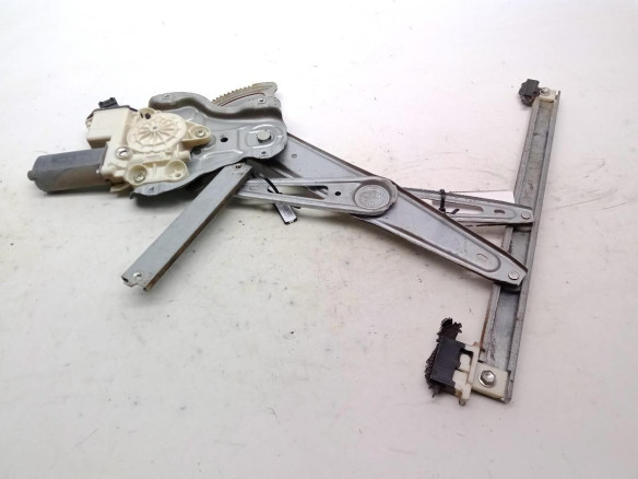 6982002130 ELEVALUNAS PUERTA LAT DEL IZQ TOYOTA COROLLA (_E12_)|Desguaces La Cabaña