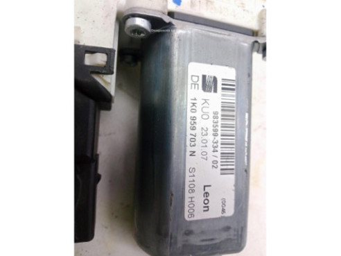 1K095903N ELEVALUNAS PUERTA LAT TRA IZQ SEAT LEON (1P1)|Desguaces La Cabaña