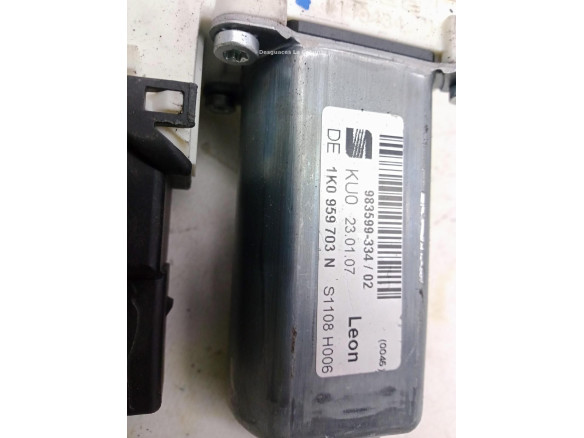 1K095903N ELEVALUNAS PUERTA LAT TRA IZQ SEAT LEON (1P1)|Desguaces La Cabaña