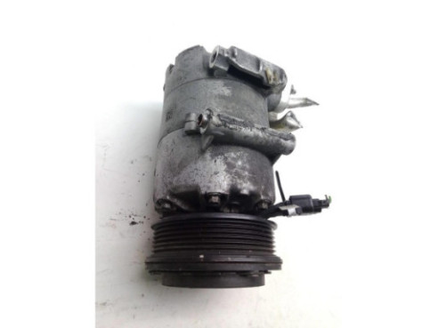 AV1119D629BA COMPRESOR AA FORD FOCUS III Sedán|Desguaces La Cabaña