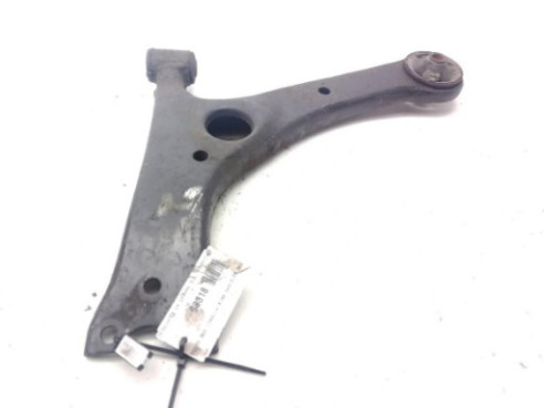 BRAZO SUSPENSION DEL DER INF TOYOTA COROLLA (_E12_)|Desguaces La Cabaña