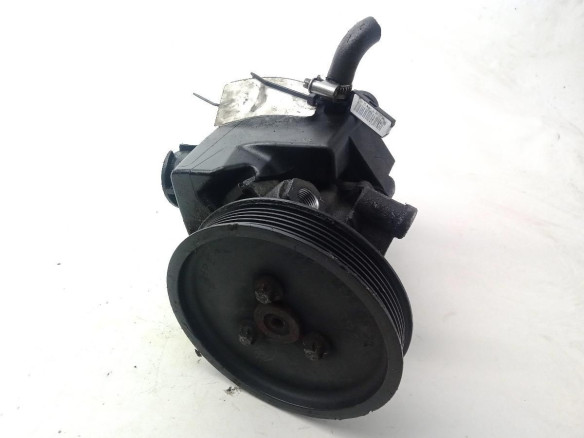 646980 BOMBA DIRECCION MERCEDES BENZ VITO / MIXTO Furgón (W639)|Desguaces La Cabaña