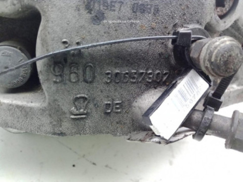 PINZA DEL DER VOLVO XC90 I (275)|Desguaces La Cabaña