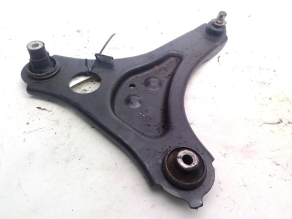 BRAZO SUSPENSION DEL DER INF SMART FORTWO Coupé (453)|Desguaces La Cabaña