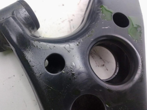 BRAZO SUSPENSION DEL DER INF TOYOTA COROLLA Fastback (_E21_)|Desguaces La Cabaña