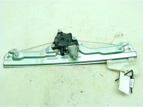 82460R2000 ELEVALUNAS PUERTA LAT DEL DER KIA SPORTAGE V (NQ5)|Desguaces La Cabaña