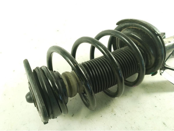 8N5118045AAB AMORTIGUADOR DEL DER VOLVO C30 (533)|Desguaces La Cabaña