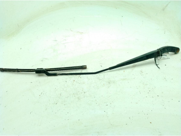 2G1955410 BRAZO LIMPIAPARABRISAS DEL DER VW POLO (AW1, BZ1)|Desguaces La Cabaña
