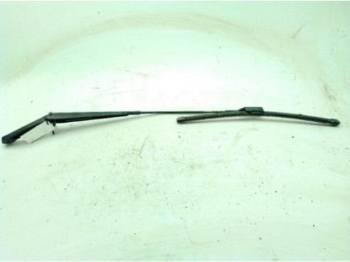 2G1955410 BRAZO LIMPIAPARABRISAS DEL DER VW POLO (AW1, BZ1)|Desguaces La Cabaña