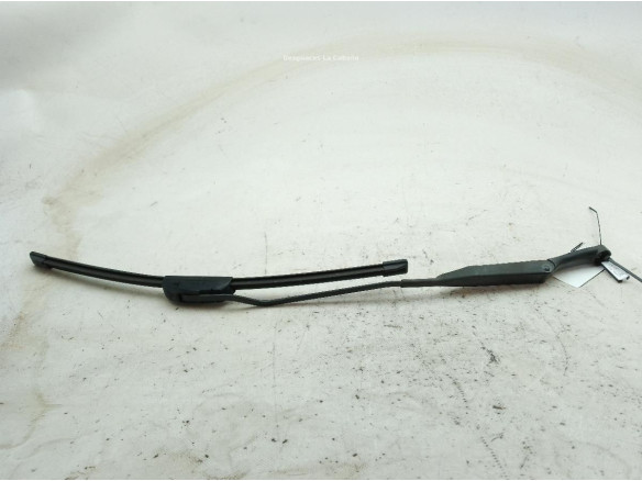 09225623 BRAZO LIMPIAPARABRISAS DEL IZQ OPEL COMBO Tour|Desguaces La Cabaña