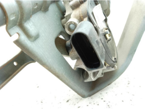 W000051914 MOTOR LIMPIAPARABRISAS DEL IVECO DAILY VI Furgón|Desguaces La Cabaña