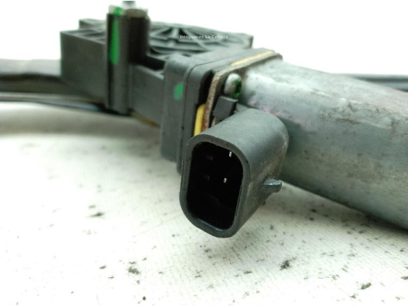 ELEVALUNAS PUERTA LAT DEL IZQ IVECO DAILY VI Furgón|Desguaces La Cabaña