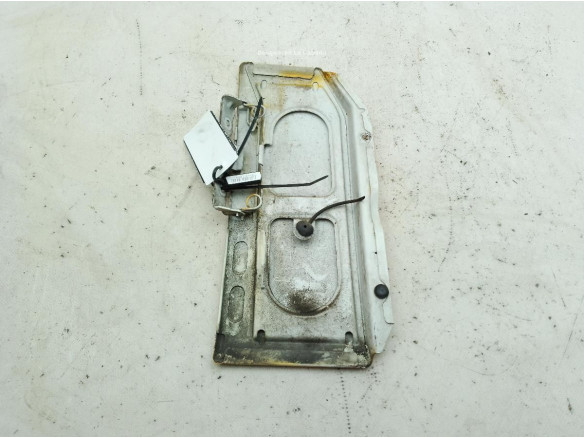 A9067500004  TAPA COMBUSTIBLE MERCEDES BENZ SPRINTER 3,5-t Autobús (906)|Desguaces La Cabaña