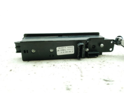 A9067500004  TAPA COMBUSTIBLE MERCEDES BENZ SPRINTER 3,5-t Autobús (906)|Desguaces La Cabaña 2