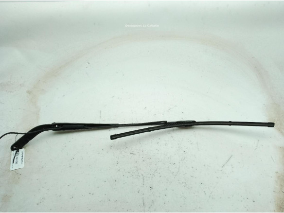 A0018205944  BRAZO LIMPIAPARABRISAS DEL DER MERCEDES BENZ SPRINTER 3,5-t Autobús (906)|Desguaces La Cabaña