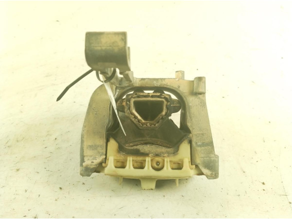 2Q0199262BJ SOPORTE MOTOR DER VW T-CROSS (C11_)|Desguaces La Cabaña