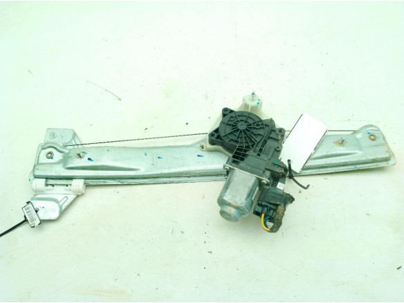 402654F ELEVALUNAS PUERTA LAT DEL IZQ FORD KA+|Desguaces La Cabaña