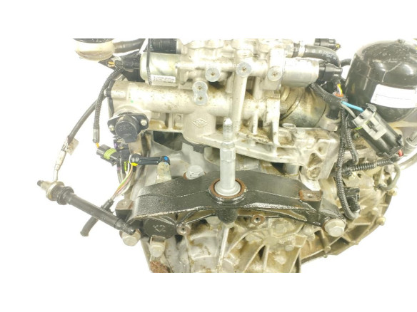 PA0016 CAJA CAMBIOS RENAULT TRAFIC II Autobús (JL)|Desguaces La Cabaña