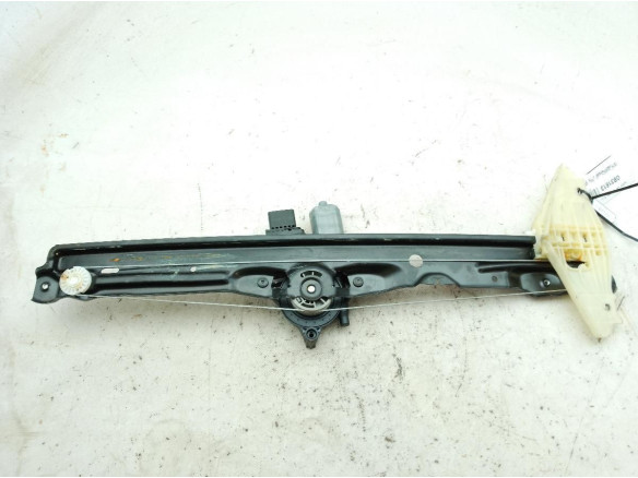 9837798880 ELEVALUNAS PUERTA LAT DEL DER OPEL VIVARO C Furgón|Desguaces La Cabaña