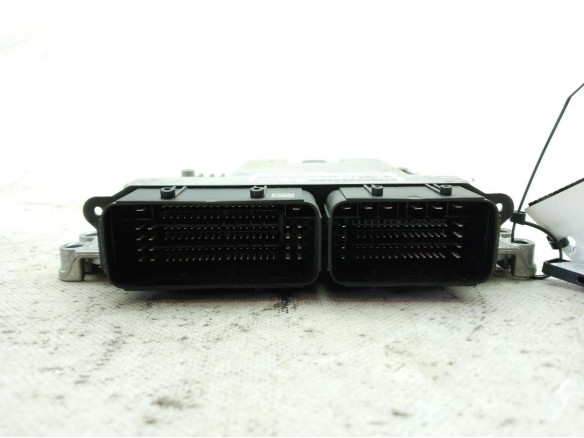9851888980 CENTRALITA MOTOR OPEL VIVARO C Furgón|Desguaces La Cabaña