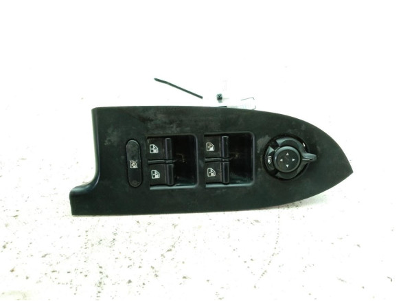 156094780 MANDO ELEVALUNAS PUERTA LAT DEL IZQ ALFA ROMEO GIULIETTA (940_)|Desguaces La Cabaña