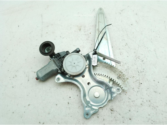 8572035140 ELEVALUNAS PUERTA LAT TRA DER TOYOTA RAV 4 IV (_A4_)|Desguaces La Cabaña