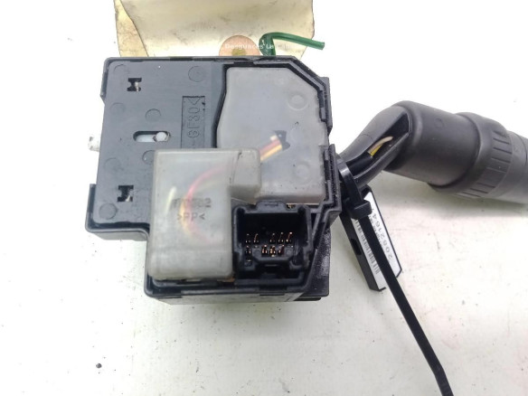 17D682 MANDO LUCES MAZDA 5 (CR19)|Desguaces La Cabaña
