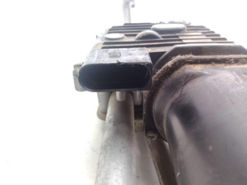 MOTOR LIMPIAPARABRISAS DEL VW SCIROCCO (137, 138)|Desguaces La Cabaña