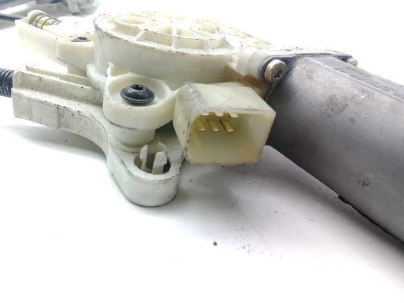 A2308200942 ELEVALUNAS PUERTA LAT DEL DER MERCEDES BENZ CLK (C209)|Desguaces La Cabaña