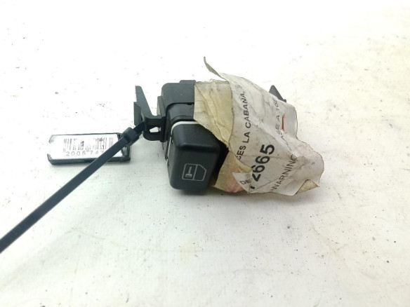 INTERRUPTOR WARNING MERCEDES BENZ CLASE A (W168)|Desguaces La Cabaña