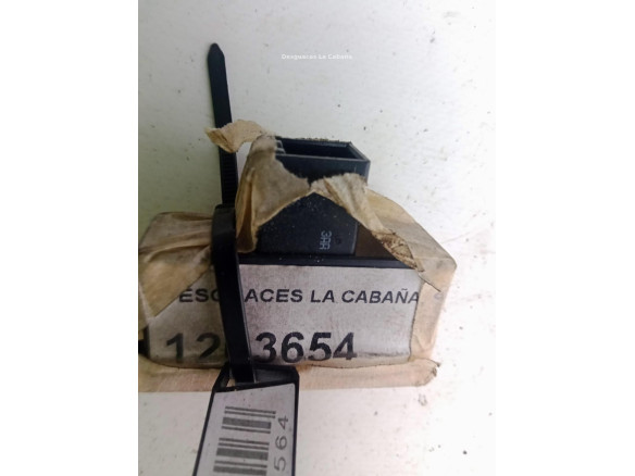 9535091QB, INTERRUPTOR WARNING VW PASSAT (362)|Desguaces La Cabaña