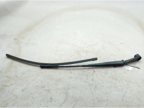 98310Q0000 BRAZO LIMPIAPARABRISAS DEL IZQ HYUNDAI i20 III (BC3, BI3)|Desguaces La Cabaña
