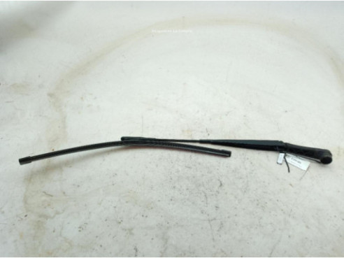 98310Q0000 BRAZO LIMPIAPARABRISAS DEL IZQ HYUNDAI i20 III (BC3, BI3)|Desguaces La Cabaña