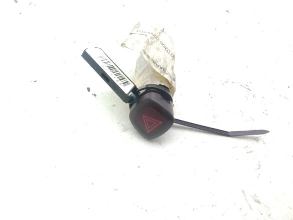 02W401, INTERRUPTOR WARNING VOLVO XC90 I (275)|Desguaces La Cabaña
