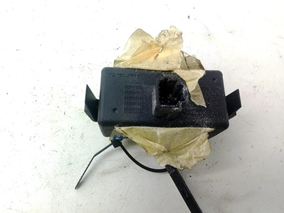 INTERRUPTOR WARNING RENAULT CLIO III (BR0/1, CR0/1)|Desguaces La Cabaña